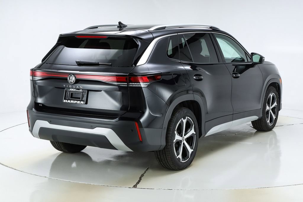 New 2026 Volkswagen Tiguan SE image 9