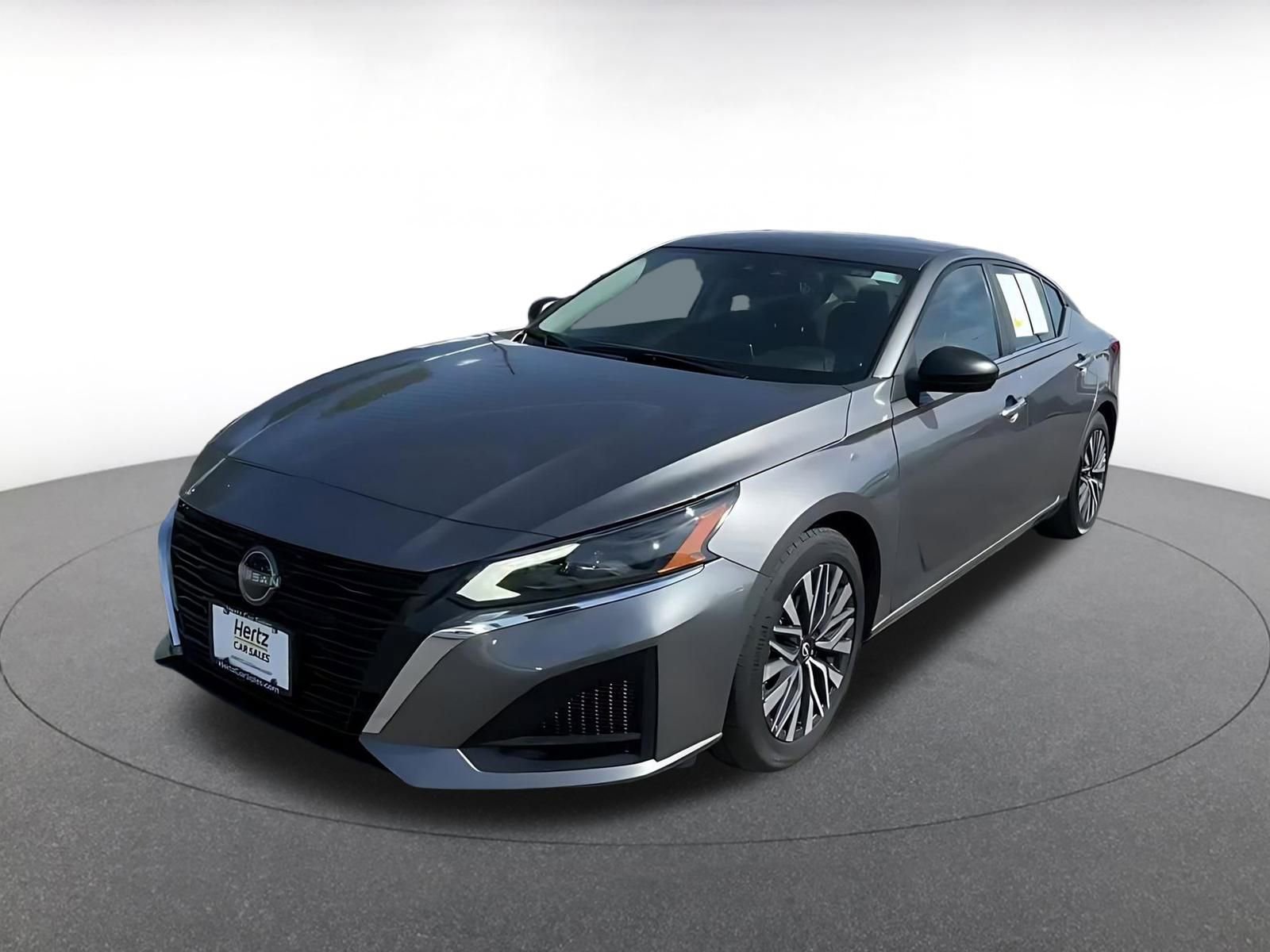 Used 2025 Nissan Altima 2.5 SV image 7