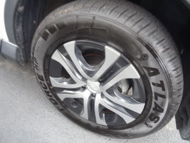 Used 2018 Toyota RAV4 LE w/ All Weather Liner Package AWD/4WD image 14