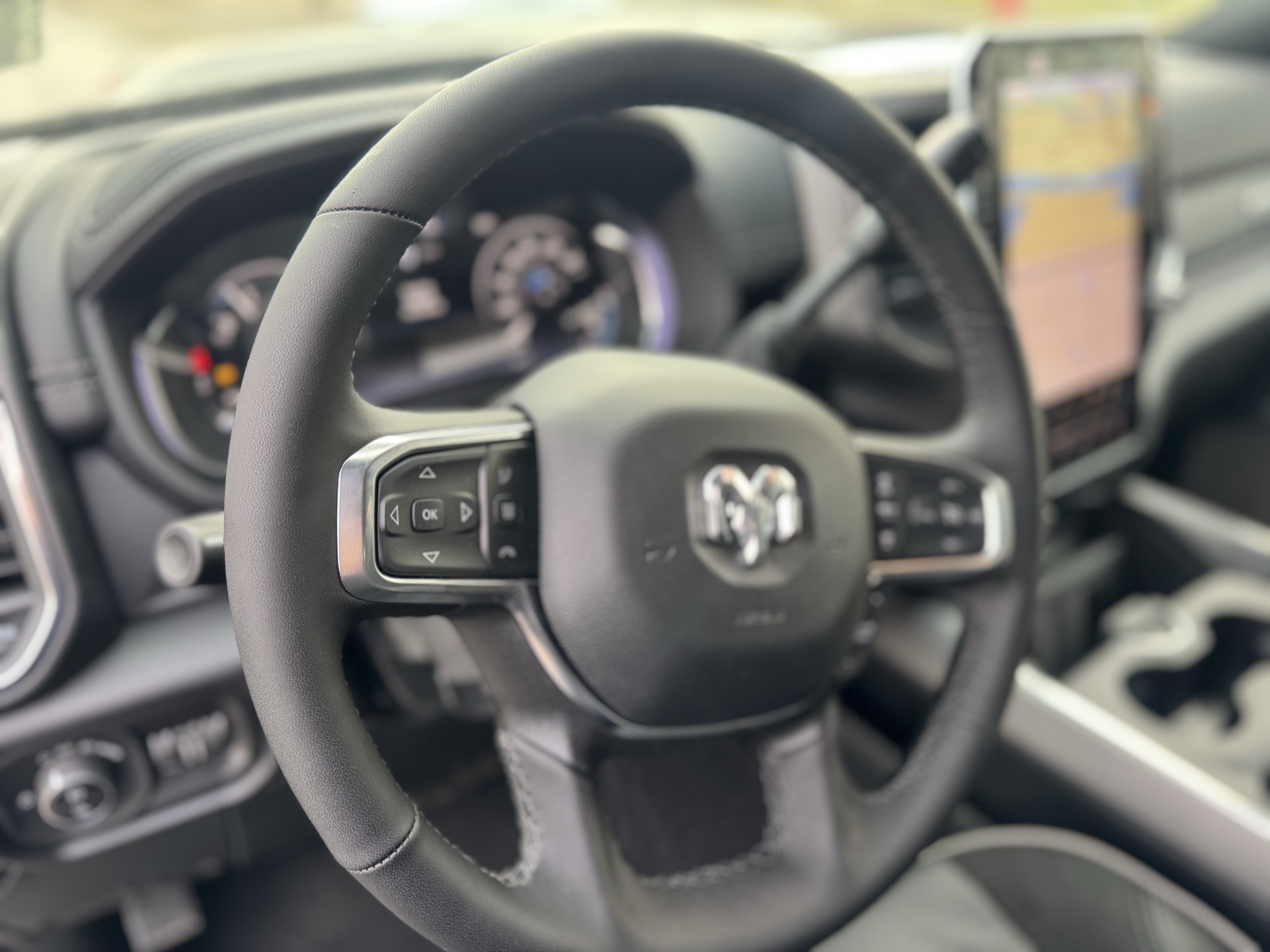 New 2026 RAM 2500 Laramie AWD/4WD image 20
