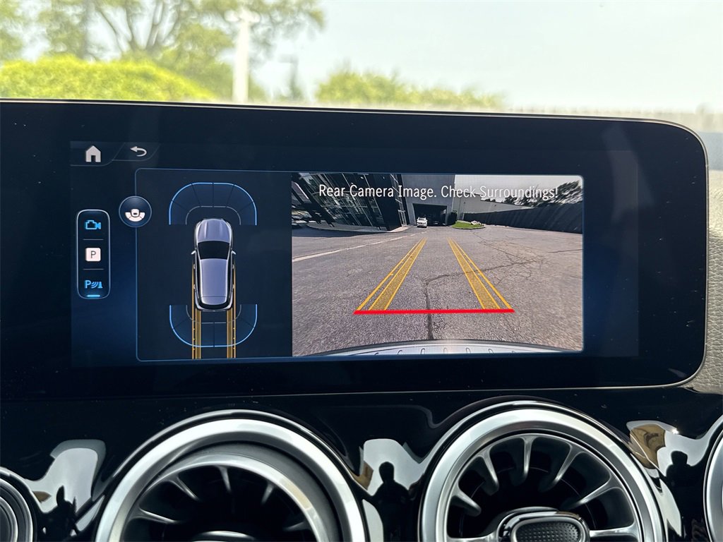 New 2025 Mercedes-Benz GLA 250 image 24