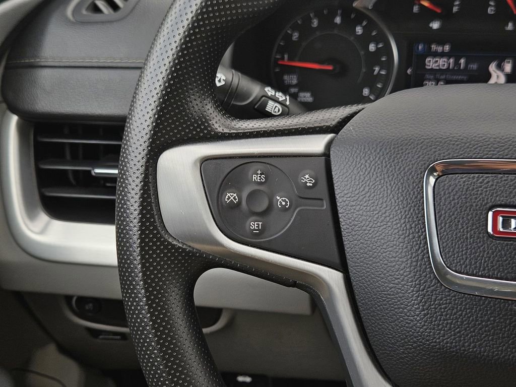 Used 2024 GMC Terrain SLE FWD image 15