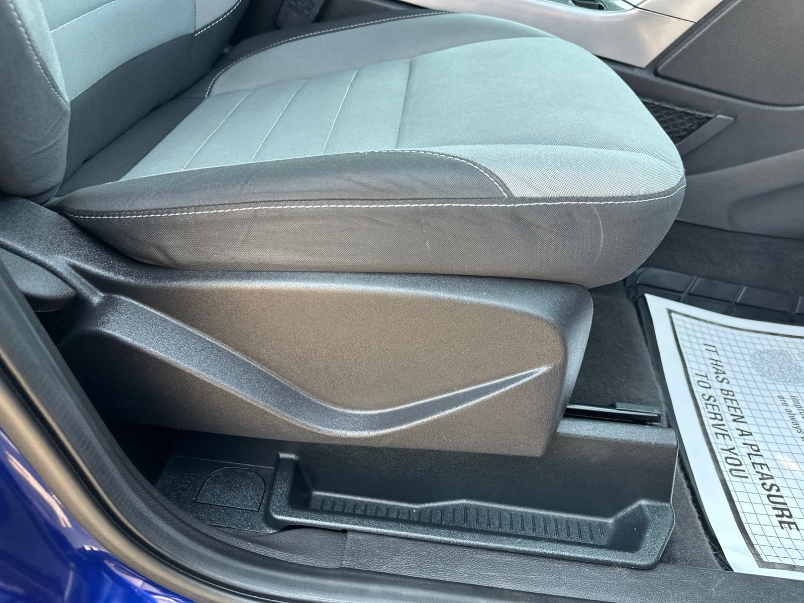 Used 2015 Ford Escape SE FWD image 35