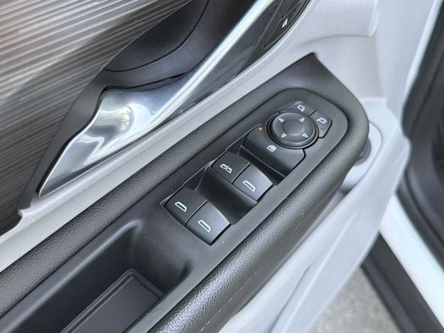 Used 2020 GMC Terrain SLT w/ Preferred Package FWD image 23