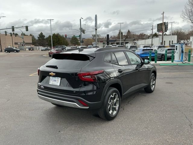 New 2026 Chevrolet Trax LT image 3