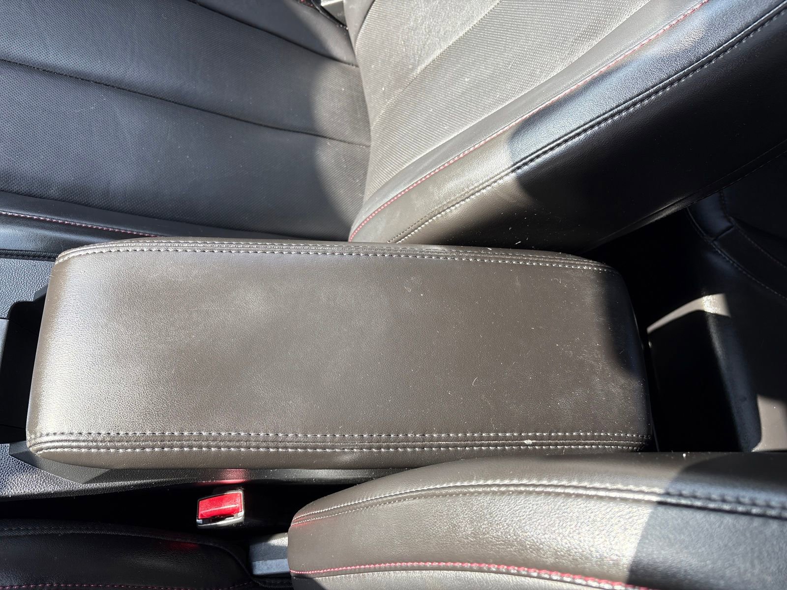 Used 2017 Chevrolet Equinox LT image 26