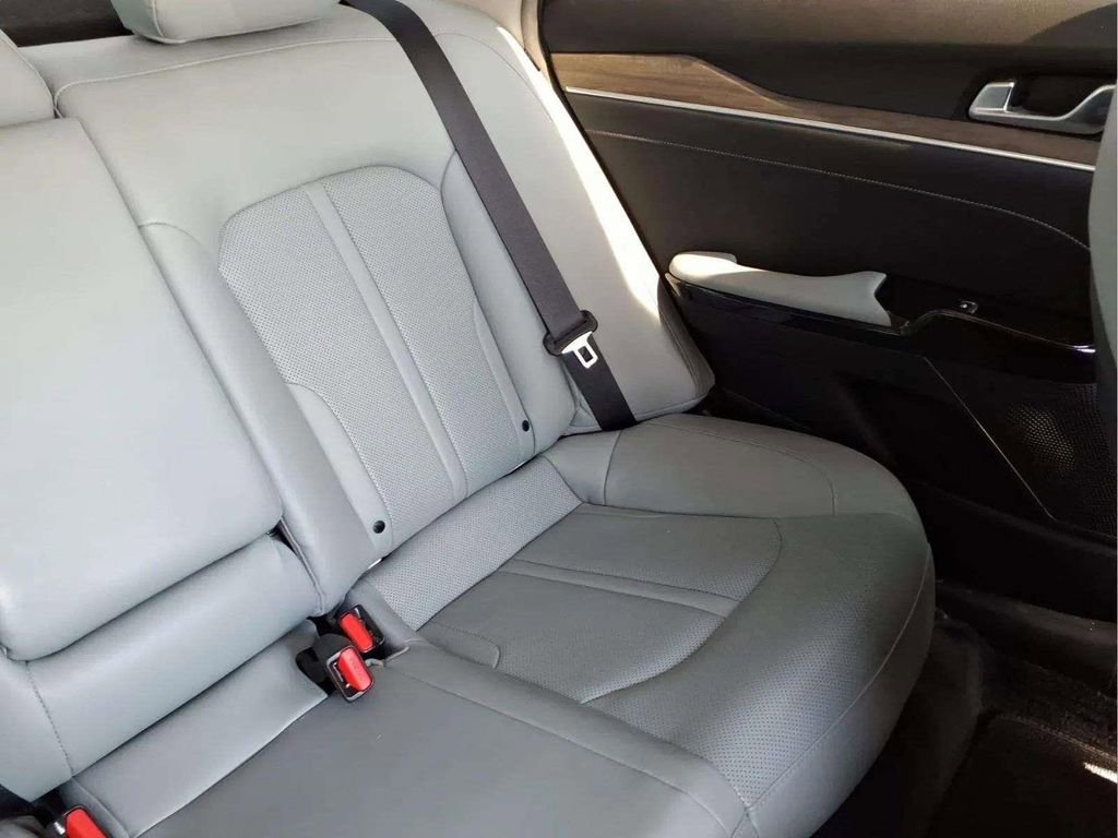 Used 2022 Kia K5 EX w/ EX Premium Package image 18