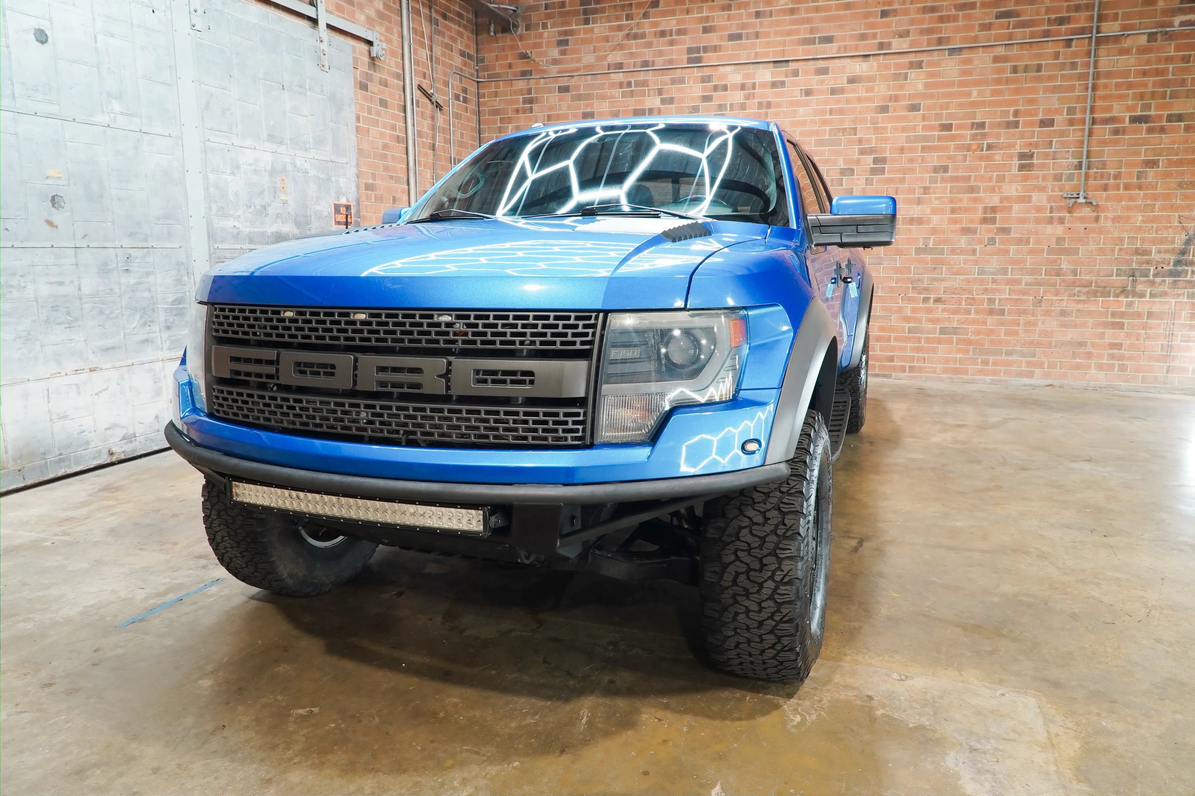 Used 2014 Ford F150 Raptor w/ Equipment Group 801A Luxury AWD/4WD image 6
