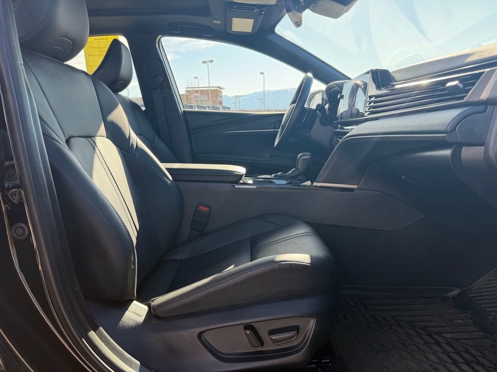 Used 2026 Toyota Camry XSE w/ Premium Package image 27