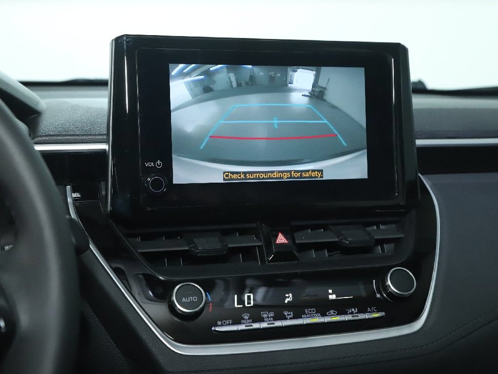 Used 2024 Toyota Corolla Cross LE FWD image 27