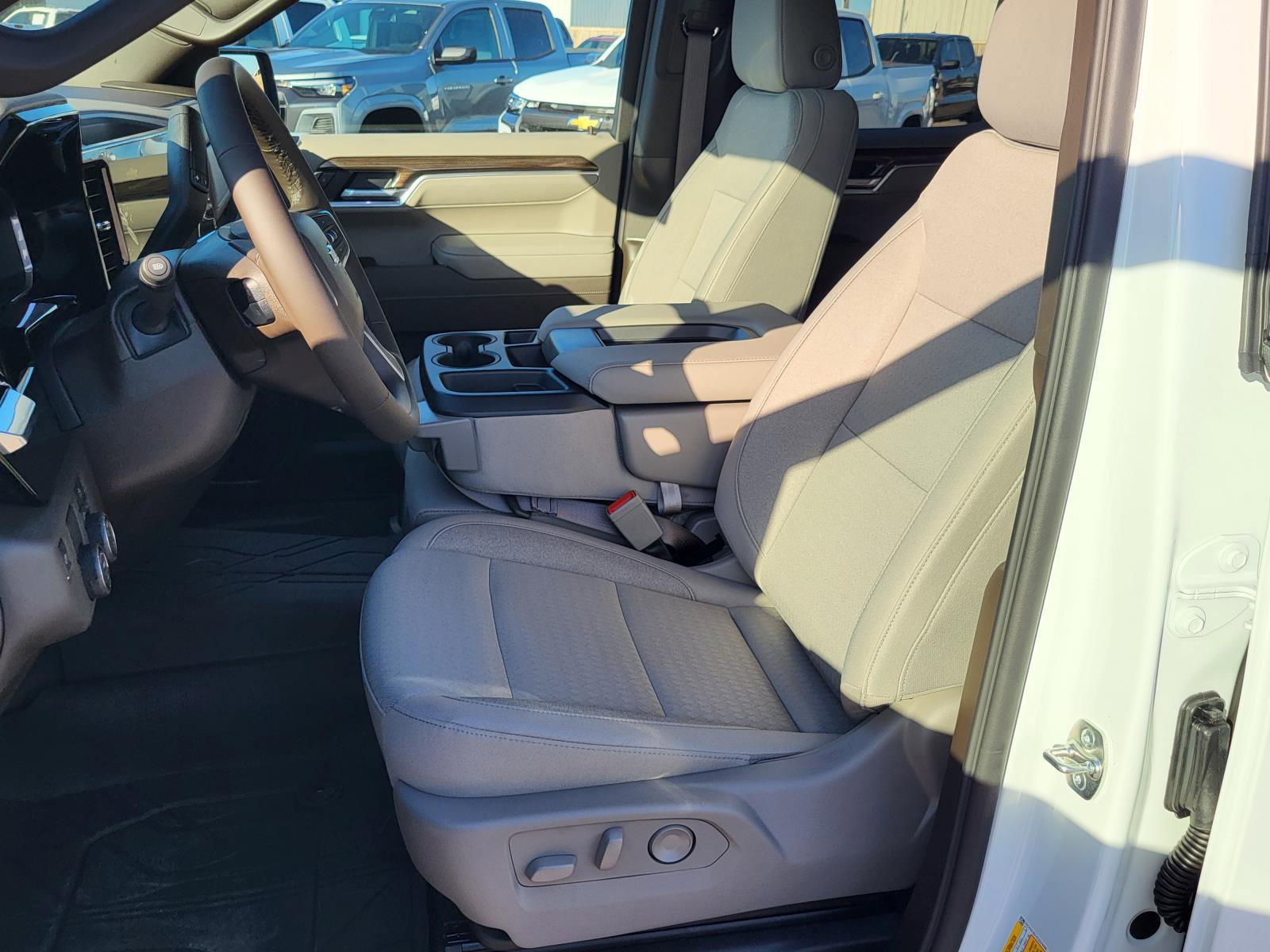 New 2026 Chevrolet Silverado 1500 LT image 14