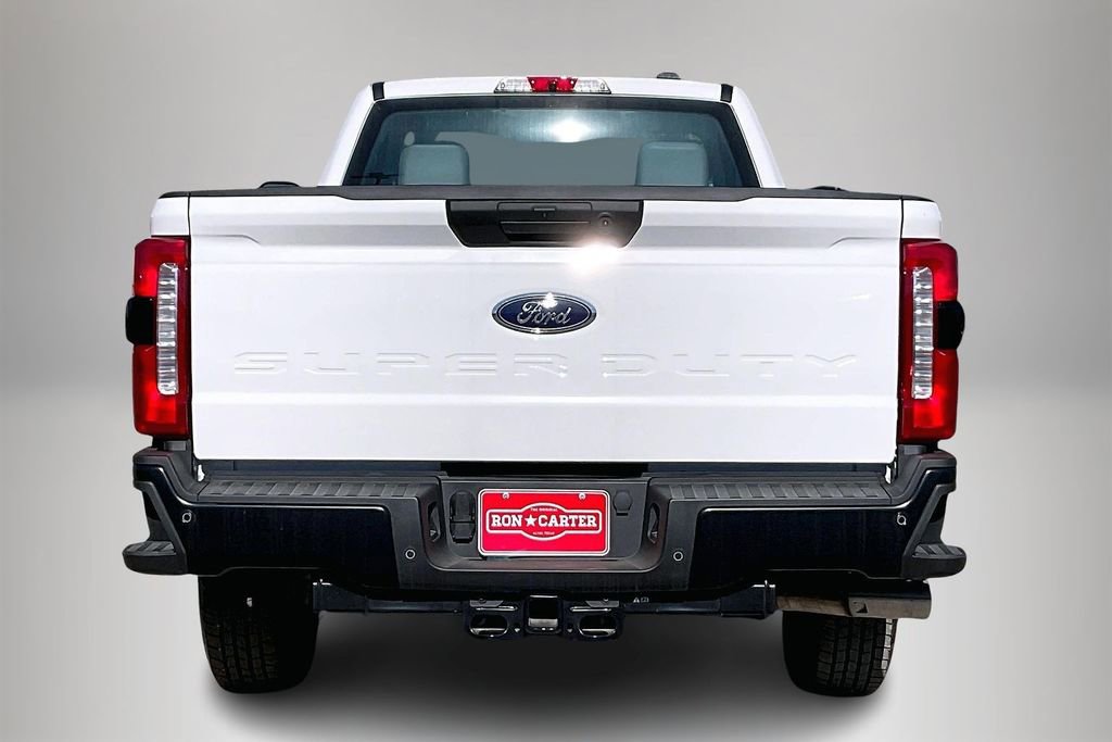 New 2025 Ford F250 XL w/ 360-Degree Camera Package RWD image 3