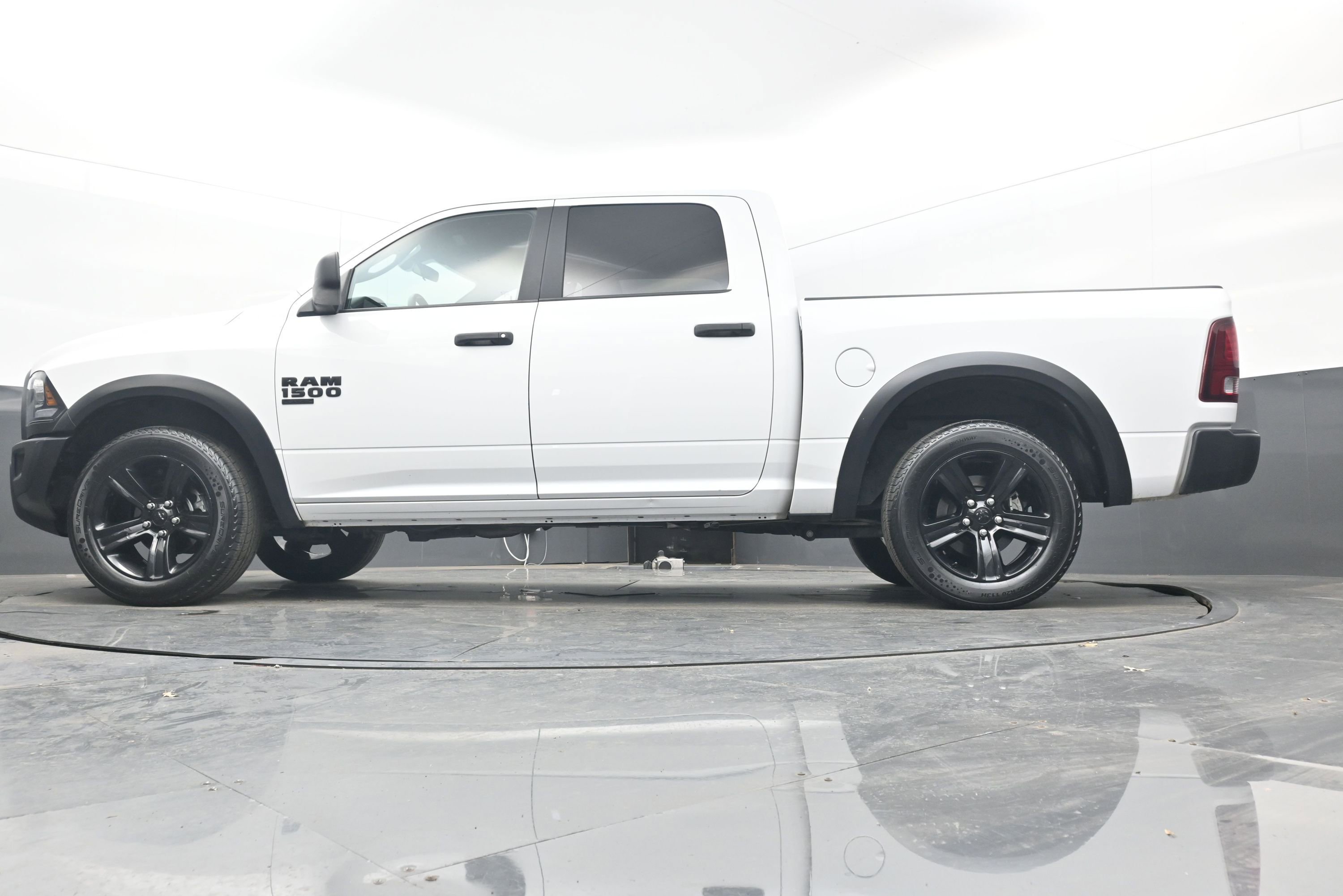 Used 2024 RAM 1500 Classic Warlock image 28