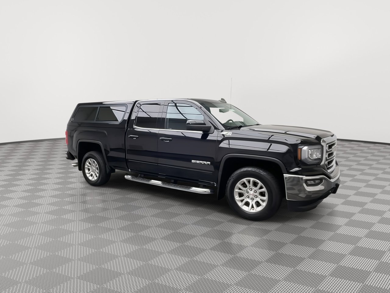Used 2019 GMC Sierra 1500 SLE w/ SLE Value Package AWD/4WD image 38