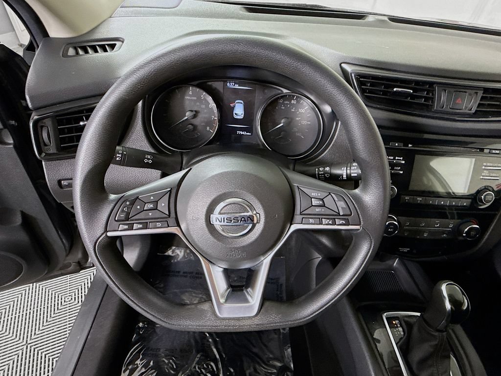 Used 2018 Nissan Rogue Sport S w/ S Appearance Package AWD/4WD image 18