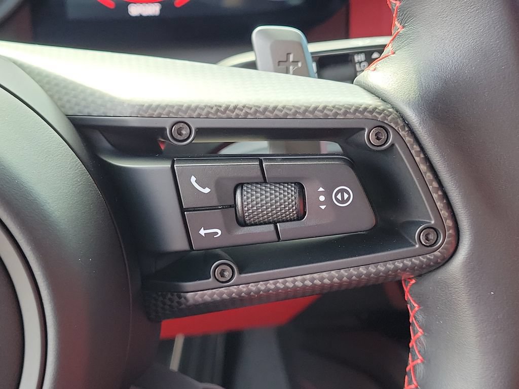 Certified 2024 Porsche 911 Carrera GTS RWD image 40