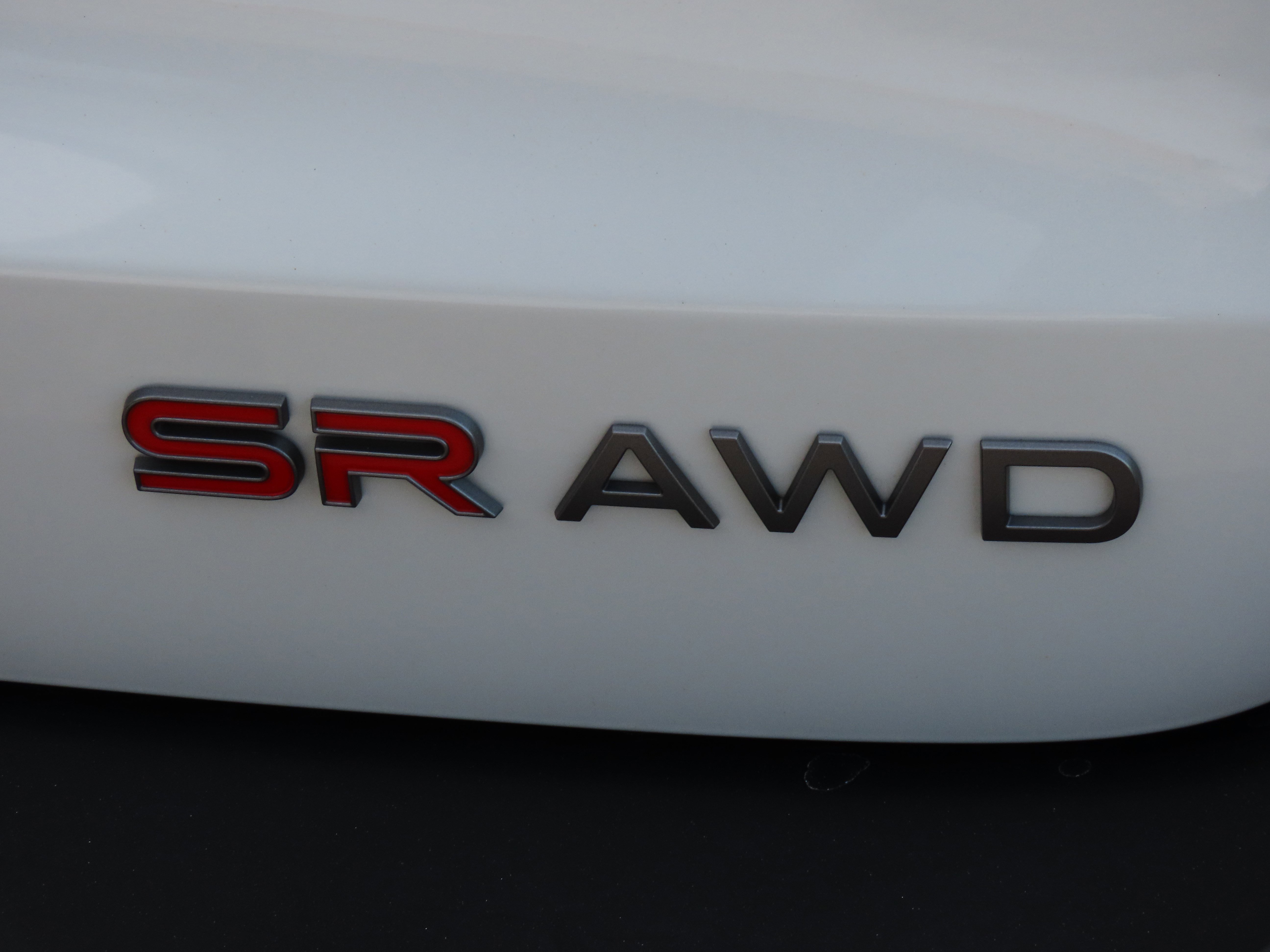 Used 2025 Nissan Kicks SR w/ SR Premium Package image 16