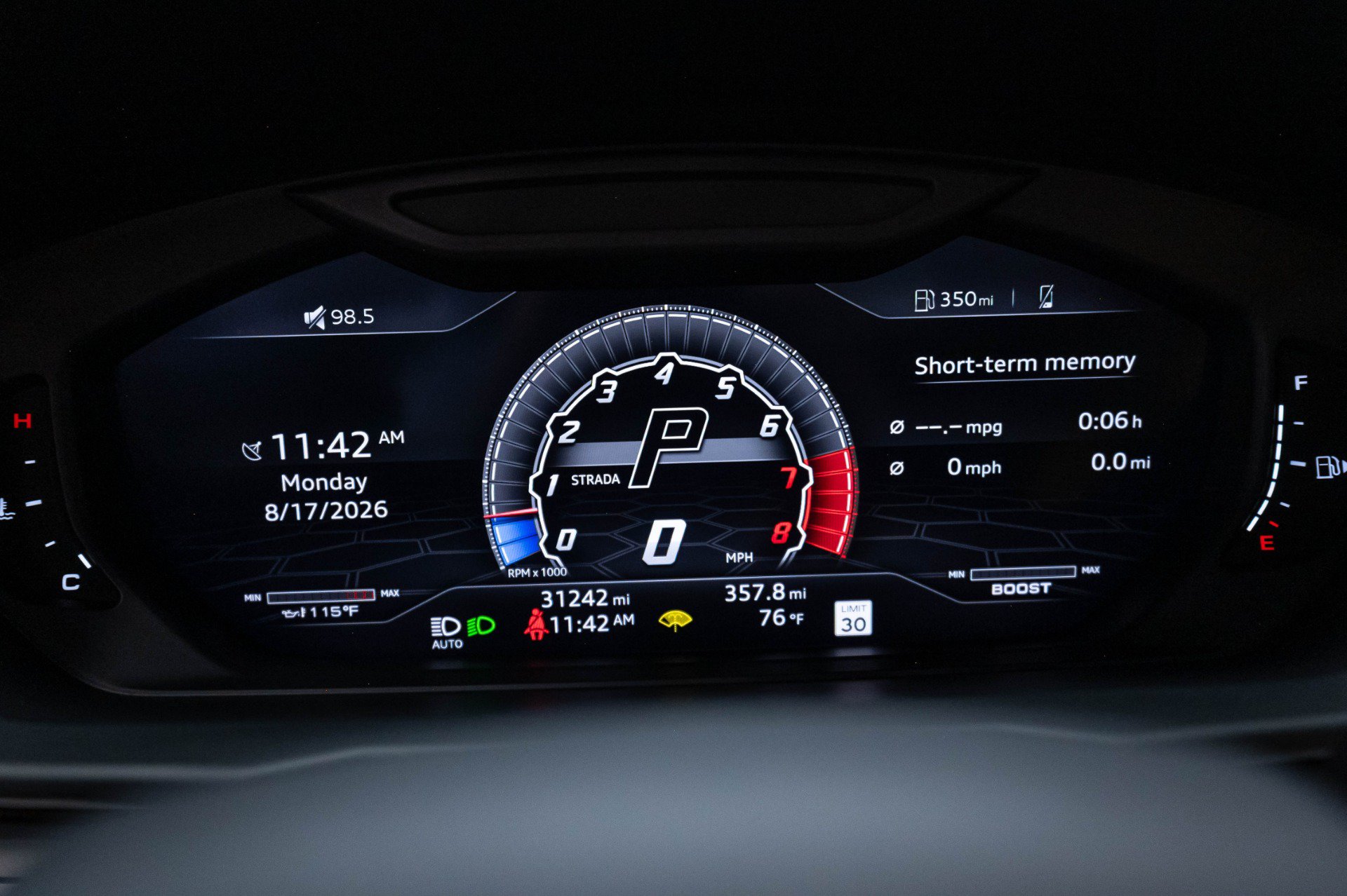 Used 2019 Lamborghini Urus AWD/4WD image 13