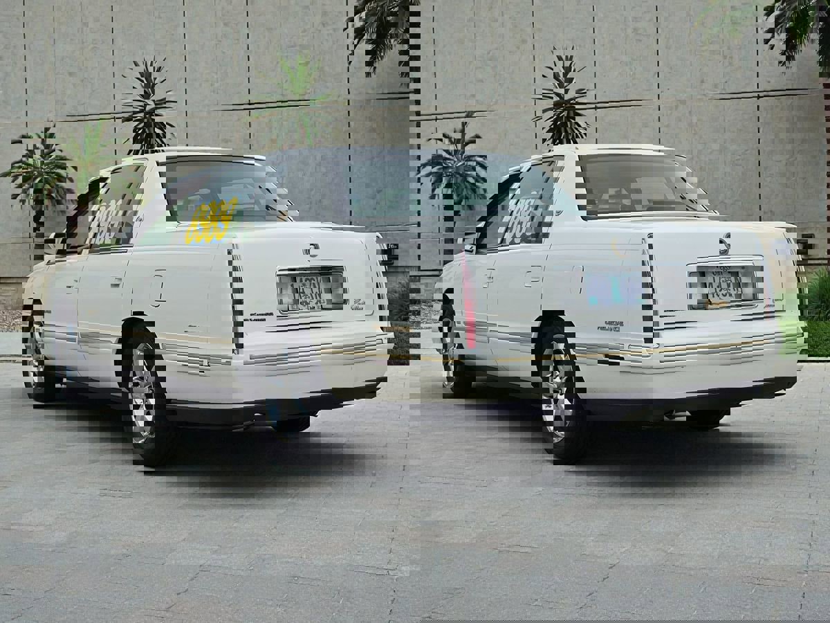 Used 1997 Cadillac De Ville D'Elegance w/ Safety/Security Pkg image 5