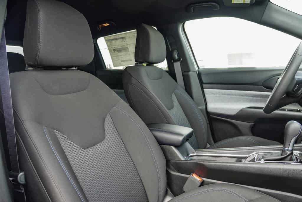 New 2025 Jeep Compass Sport AWD/4WD image 40