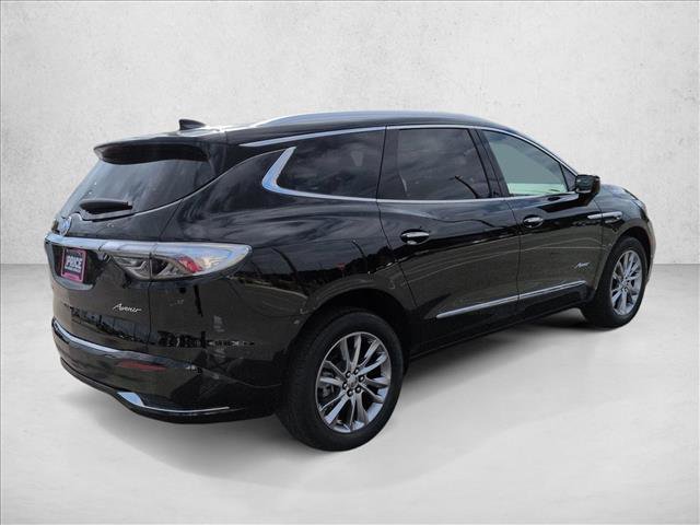 Used 2023 Buick Enclave Avenir w/ Avenir Technology Package image 5