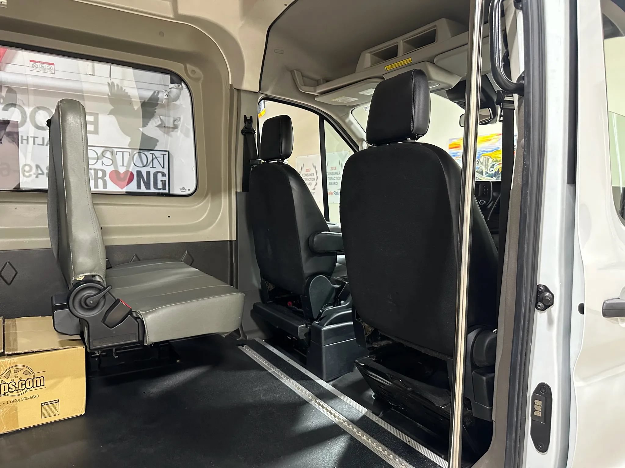 Used 2020 Ford Transit 150 Medium Roof RWD image 25