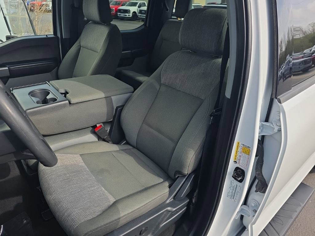 Used 2025 Ford F250 XLT w/ FX4 Off-Road Package image 17