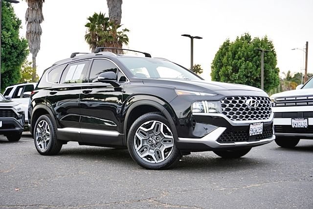 Used 2021 Hyundai Santa Fe Limited AWD/4WD image 2