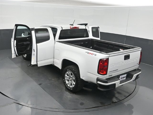 Used 2022 Chevrolet Colorado LT w/ Fleet Safety Package AWD/4WD image 59