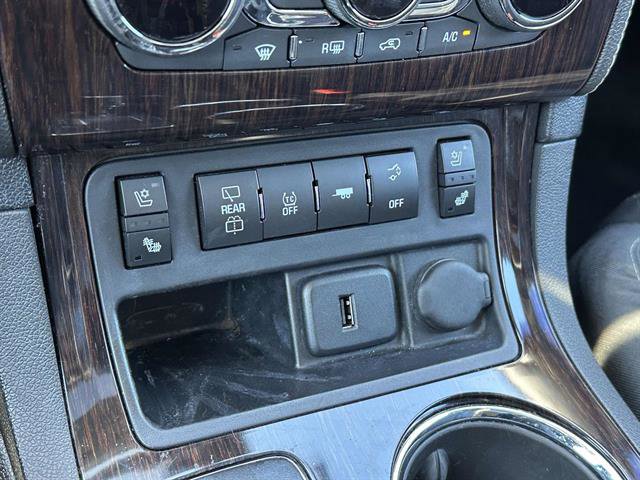 Used 2016 Chevrolet Traverse LTZ w/ LPO, 'HIT The Road' Package AWD/4WD image 20