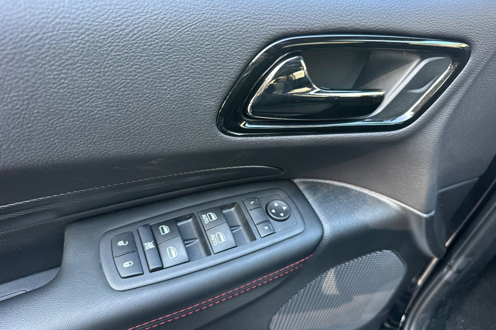 New 2026 Dodge Durango GT w/ Blacktop Package AWD/4WD image 10