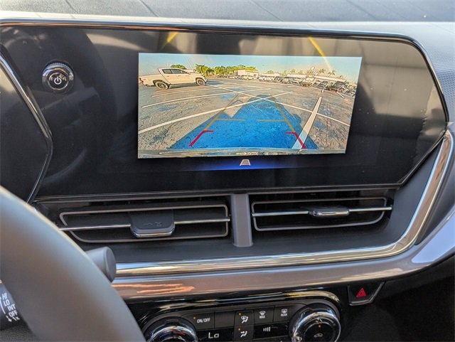 New 2025 Chevrolet Trax ACTIV w/ Sunroof Package image 11