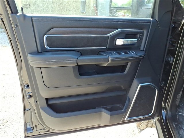 New 2026 RAM 2500 Laramie w/ Sport Appearance Package image 5
