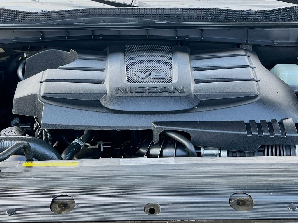 Used 2022 Nissan Titan PRO-4X w/ Pro-4x Convenience Package image 31