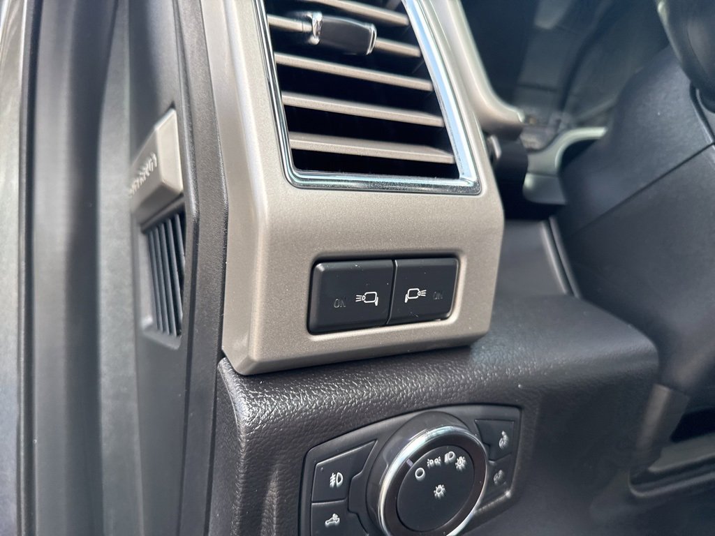 Used 2017 Ford F350 Lariat w/ Lariat Ultimate Package image 14