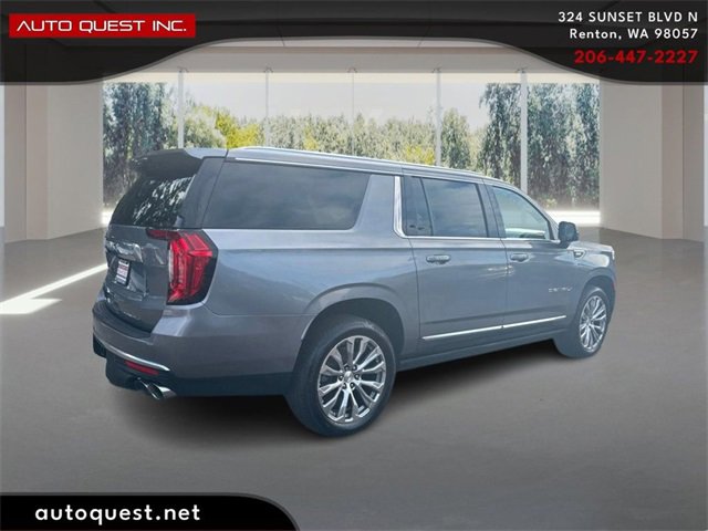 Used 2021 GMC Yukon XL Denali w/ Denali Premium Package image 5