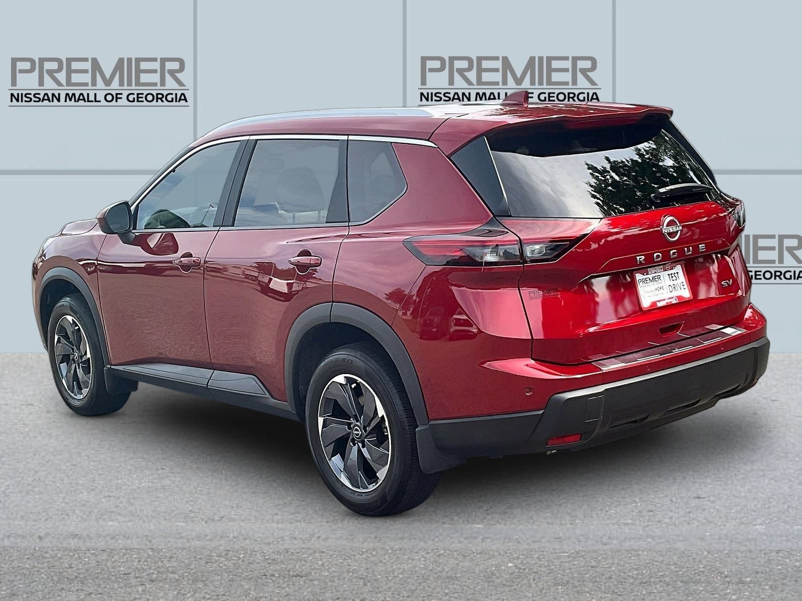Certified 2024 Nissan Rogue SV w/ SV Premium Package FWD image 5