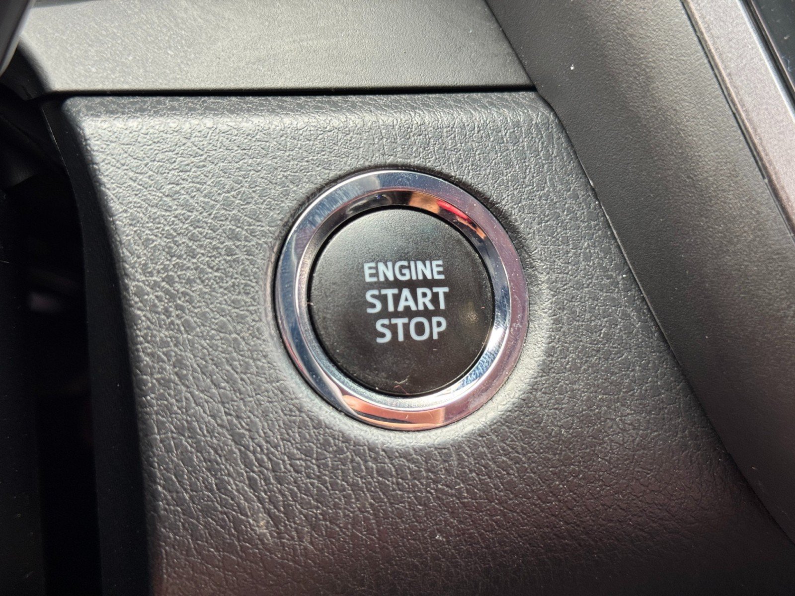 Used 2019 Toyota Camry XSE FWD image 22