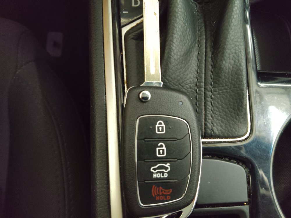 Used 2019 Hyundai Sonata SE w/ Cargo Package FWD image 32