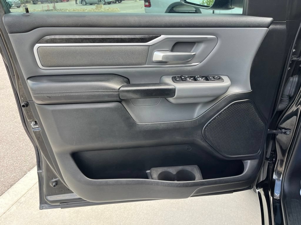 Used 2020 RAM 1500 Big Horn AWD/4WD image 6