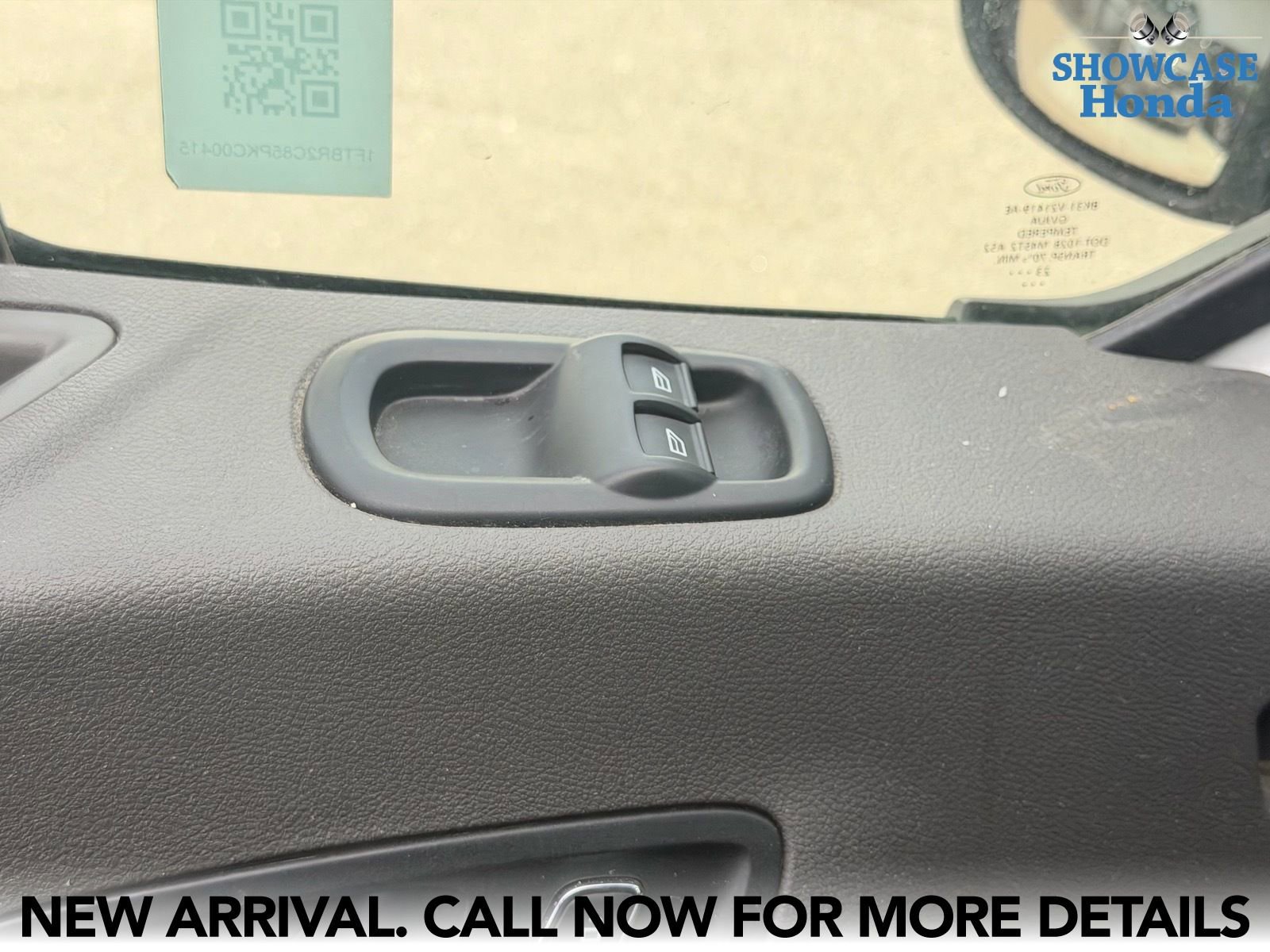 Used 2023 Ford Transit 250 Medium Roof AWD w/ Load Area Protection Package image 11