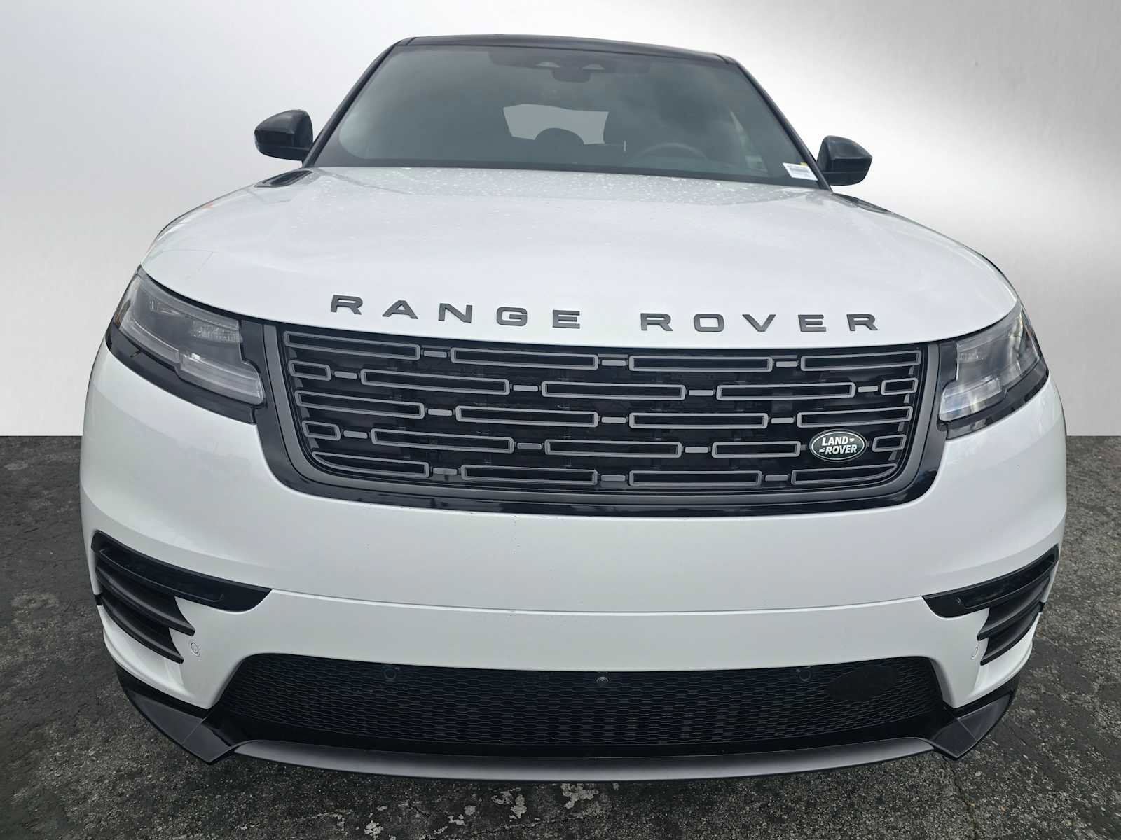 Used 2026 Land Rover Range Rover Velar Dynamic SE AWD/4WD image 8