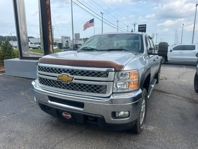 Used 2014 Chevrolet Silverado 3500 LT w/ Interior Plus Package AWD/4WD image 4