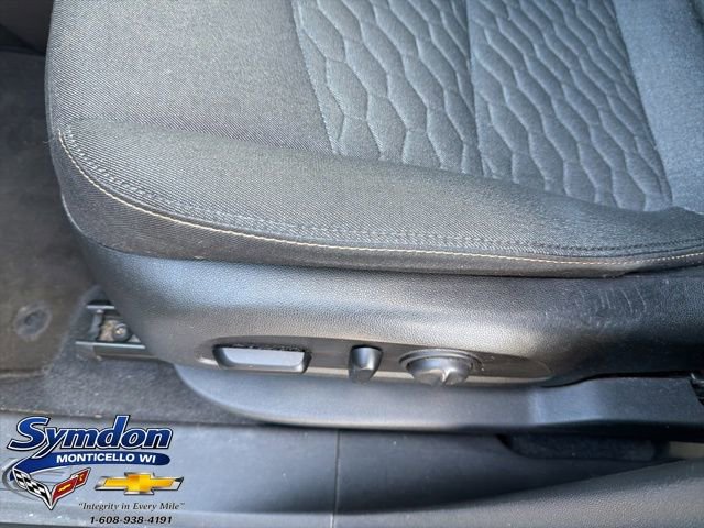 Used 2020 Chevrolet Equinox LT image 16