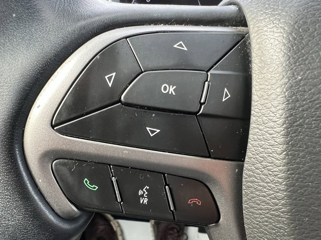 Used 2021 Jeep Grand Cherokee Limited image 45