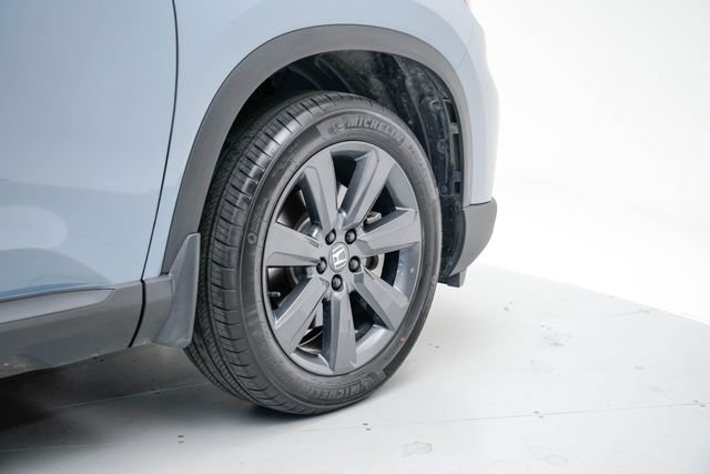 Certified 2025 Honda Pilot Sport image 25