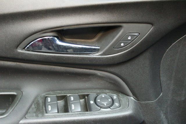 Used 2022 Chevrolet Equinox RS AWD/4WD image 18