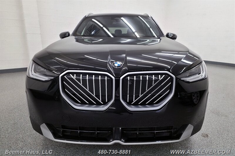Used 2025 BMW X3 xDrive30i w/ Convenience Package AWD/4WD image 7