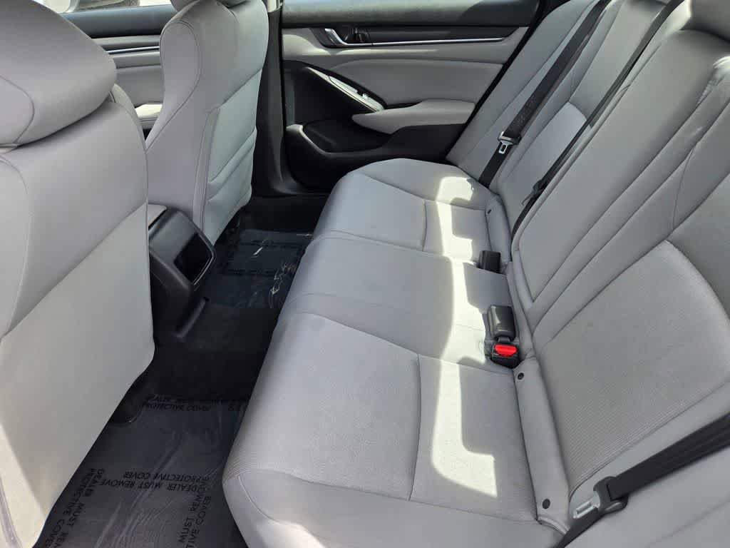 Used 2018 Honda Accord Hybrid image 12