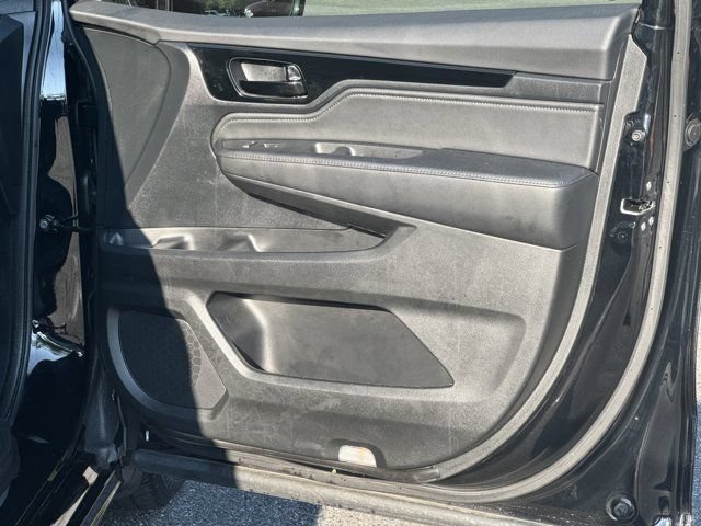 Used 2023 Honda Odyssey Elite image 15